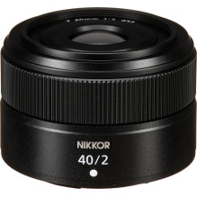 Nikon Z Portrait Kit (Z 40mm F / 2 + SB-700 Speedlight)