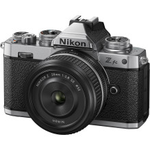 Nikon Z fc + NIKKOR Z 28mm f / 2.8 (SE) (Silver)