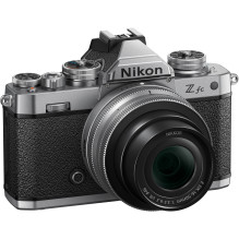 Nikon Z fc + NIKKOR Z DX 16-50mm f / 3.5-6.3 VR + NIKKOR Z DX 50-250mm f / 4.5-6.3 VR (Silver)
