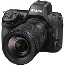 Nikon Z8 + NIKKOR Z 24-120mm f / 4 S