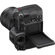 Nikon Z8 + NIKKOR Z 24-120mm f / 4 S