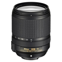 Nikon AF-S DX Nikkor 18-140mm f / 3.5-5.6G ED VR