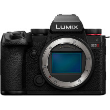 Panasonic Lumix DC-S5 II + LUMIX S 24-105mm F4