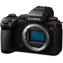Panasonic Lumix DC-S5 II Body (Black)