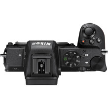 Nikon Z50 + NIKKOR Z 24-70mm f / 4 S