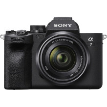 Sony A7 IV + 28-70mm OSS...