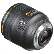 Nikon AF-S NIKKOR 85mm f / 1.4G Nikon AF-S NIKKOR 85mm f / 1.4G
