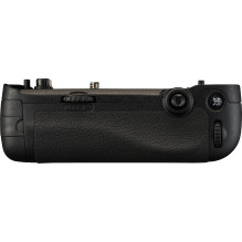 Nikon MB-D16 Baterijų Blokas / Laikiklis (D750)