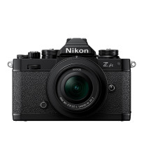 Nikon Z fc + NIKKOR Z DX...