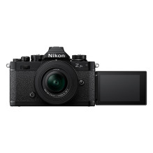 Nikon Z fc + NIKKOR Z DX 16-50mm f / 3.5-6.3 VR (Black)