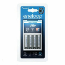 Panasonic Eneloop BQ-CC51 (su 4xAAA baterijom) Baterijų įkroviklis Panasonic Eneloop BQ-CC51 (su 4xAAA baterijom) Baterijų įkroviklis