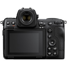 Nikon Z8 + NIKKOR Z 24-120mm f / 4S + FTZ II Adapter