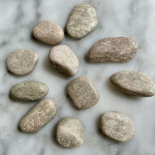 Ancient Wisdom White Aventurine (24 Pieces L Size)