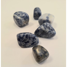 Sodalite With White Spots (500 G.) Lo Scarabeo Sodalite With White Spots (500 G.) Lo Scarabeo