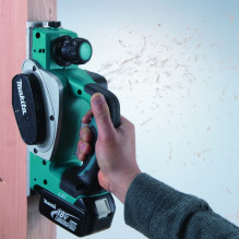 Elektrinis Obliavimo Staklės - Makita DKP180Z 8.2cm Plotis 14000 RPM Juoda, Mėlyna Elektrinis Obliavimo Staklės - Makita DKP180Z 8.2cm Plotis 14000 RPM Juoda, Mėlyna