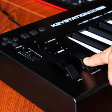 Sintezatorius - M-Audio Keystation 88 MK3, Juoda Ir Balta Sintezatorius - M-Audio Keystation 88 MK3, Juoda Ir Balta