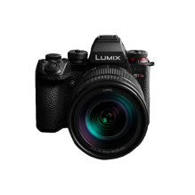 Panasonic Lumix S1 II E (S1 IIE) + LUMIX S 24-105mm F4 (S-R24105)(DC-S1M2E)