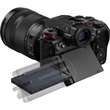 Panasonic Lumix S1 II + LUMIX S 24-105mm F4 (S-R24105)(DC-S1M2ME)