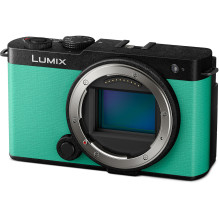 Panasonic Lumix DC-S9 Body (Mint Green) Panasonic Lumix DC-S9 Body (Mint Green)