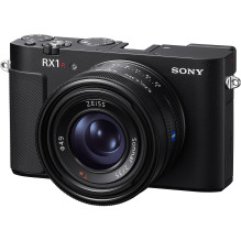 Sony Cyber-shot DSC-RX1R...