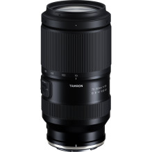 Tamron 70-180mm F / 2.8 Di...