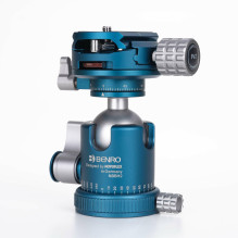 Tripod - Benro Novoflex NBBH2 ball head Tripod - Benro Novoflex NBBH2 ball head