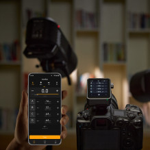 Kameros priedas - Godox X3Pro C 2.4G TTL išleidimo siųstuvas su lietimui jautriu ekranu