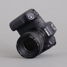 Adapter - Urth Electronic Lens Mount Adapter EOS RF, autofocus, secure connection Adapter - Urth Electronic Lens Mount Adapter EOS RF, autofocus, secure connection