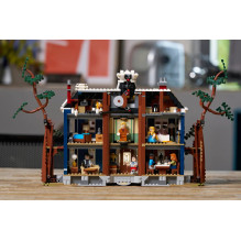 Constructor - LEGO ICONS 11370 Stranger Things Creel House (Lego, 2593 pcs., 13 minifigures)