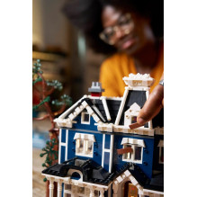 Constructor - LEGO ICONS 11370 Stranger Things Creel House (Lego, 2593 pcs., 13 minifigures)