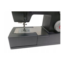 Electromechanical sewing machine - Singer 4432 32 sewing patterns 1000 RPM black