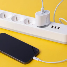 Įkroviklis Wozinsky 'Quick Charge' baltas PD 20W + laidas 'Type-C / Lightning' 100cm Įkroviklis Wozinsky 'Quick Charge' baltas PD 20W + laidas 'Type-C / Lightning' 100cm