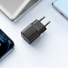 Charger Joyroom 'L-P202' black (USB-C / 20W) Charger Joyroom 'L-P202' black (USB-C / 20W)