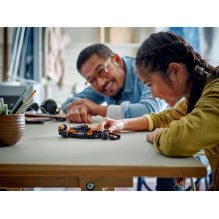 LEGO® McLaren F1® Team MCL38 Race Car 77251, 269 vnt.