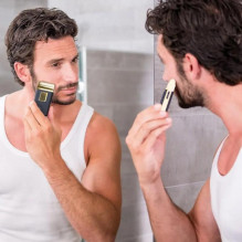 Elektrinis skustuvas - Wahl Travel Shaver Gold Edition (07057-016, įkraunamas, 45 min veikimo laikas) juodas auksas Elektrinis skustuvas - Wahl Travel Shaver Gold Edition (07057-016, įkraunamas, 45 min veikimo laikas) juodas auksas