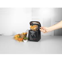Progress EK2969PBLKVDE Compact Deep Fat Fryer
