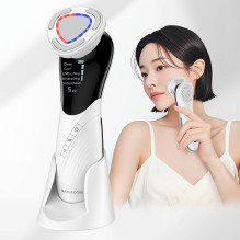 MAXGROOM D849 9 viename veido masažuoklis su priežiūros funkcijomis – baltas
