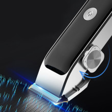 MAXGROOM ZC-F608 plaukų kirpimo mašinėlė su trimeriu – juoda