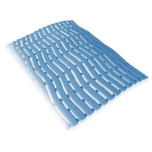 Plastikinė grindų danga, 60 cm Plastikinė grindų danga, 60 cm