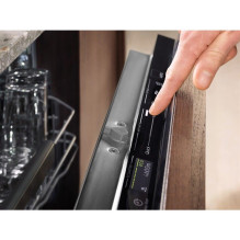 Įmontuojamoji indaplovė ELECTROLUX EEM69310L