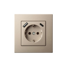 SOCKET IUK-3-01 E / CH 3 4A SOCKET IUK-3-01 E / CH 3 4A