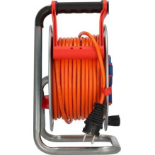 Ilgintuvas su rite BRENNENSTUHL GARANT, 3 vietų, 25 m, IP44 Ilgintuvas su rite BRENNENSTUHL GARANT, 3 vietų, 25 m, IP44