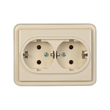 DOUBLE SOCKET WITH EARTH