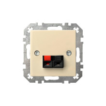SPEAKER CONNECTION SOCKET...