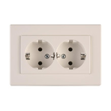 SOCKET DOUBLE EARTHED WHITE XP