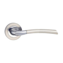 DOOR HANDLE ZORBA CHROME / MATT CHROME