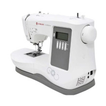 Singer 7640 sewing machine, electric current, white Singer 7640 sewing machine, electric current, white