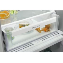 Refrigerator ELECTROLUX ERD6DE18S1