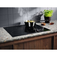 Electrolux Serie 300 949492519 LIB60420CK Black Built-in 59 cm Zone induction hob 4 zone(s) Electrolux Serie 300 949492519 LIB60420CK Black Built-in 59 cm Zone induction hob 4 zone(s)