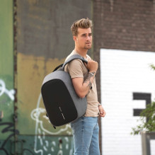 XD DESIGN APSIAUGOJANTI KUPRINĖ BOBBY HERO REGULAR GREY P/N: P705.292 XD DESIGN APSIAUGOJANTI KUPRINĖ BOBBY HERO REGULAR GREY P/N: P705.292